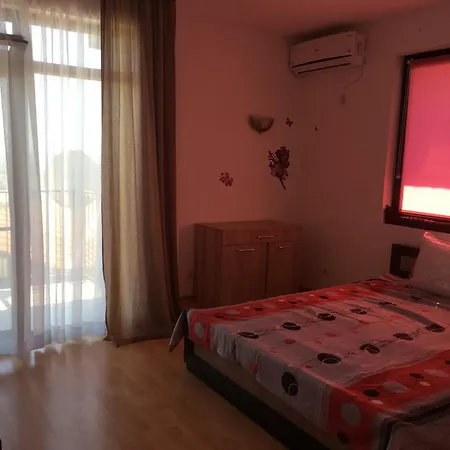 Sunny Hill Holiday Tatil Evi *