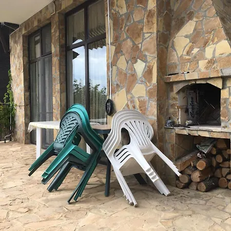 Sunny Hill Holiday קושריצה